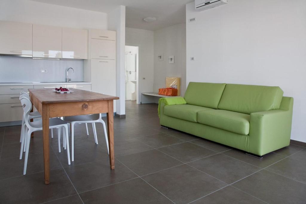 Casa Rosa Dei Venti Apartment Torbole Sul Garda Bilik gambar